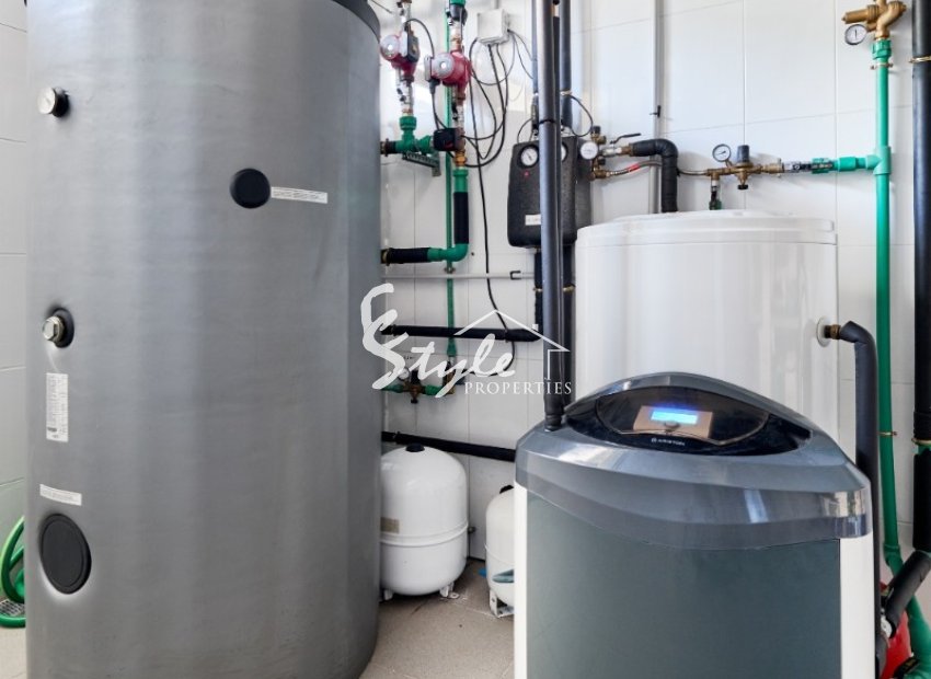 Resale - Villa - La Mata