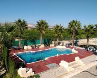 Resale - Villa - La Matanza