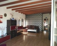 Resale - Villa - La Matanza