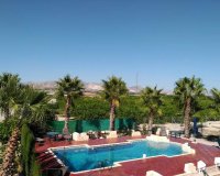 Resale - Villa - La Matanza