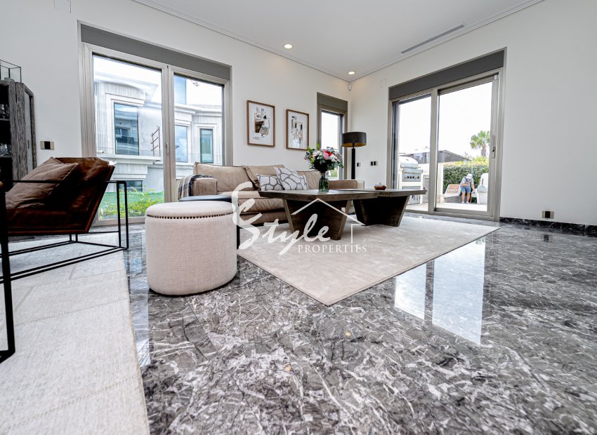 Resale - Villa - La Zenia - Beach