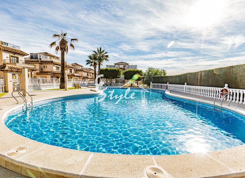 Resale - Villa - La Zenia - Villas San Jose