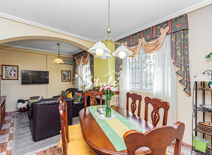 Resale - Villa - La Zenia - Villas San Jose