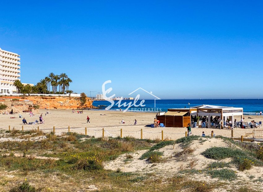 Resale - Villa - La Zenia