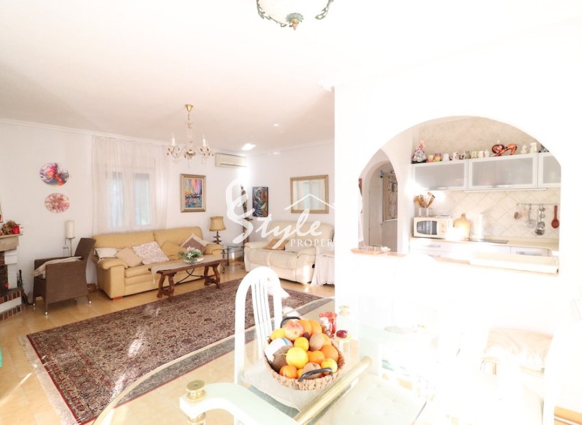 Resale - Villa - La Zenia