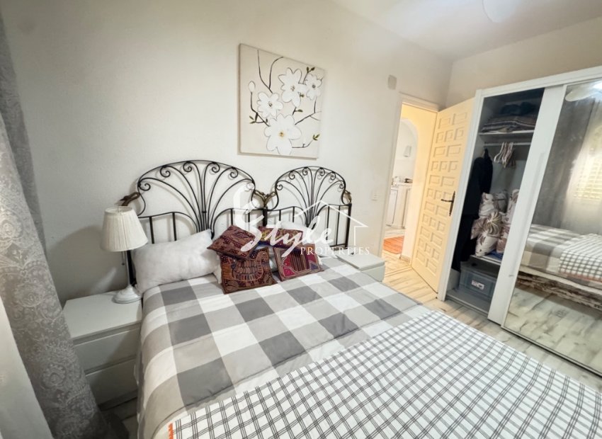 Resale - Villa - La Zenia