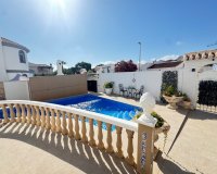 Resale - Villa - La Zenia