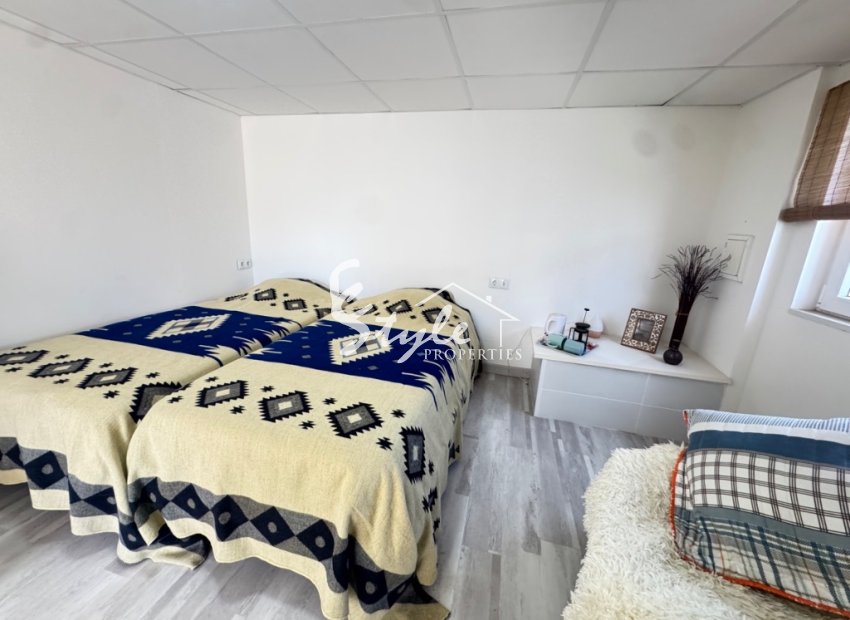 Resale - Villa - La Zenia