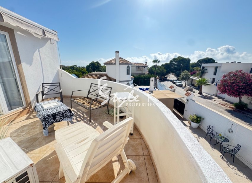 Resale - Villa - La Zenia