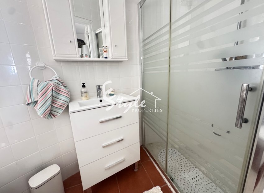 Resale - Villa - La Zenia