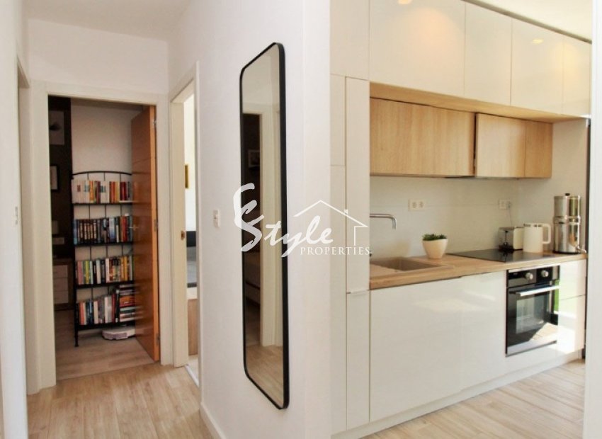 Resale - Villa - La Zenia