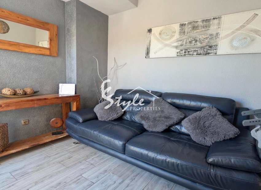 Resale - Villa - La Zenia