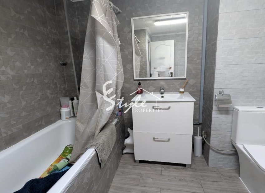 Resale - Villa - La Zenia