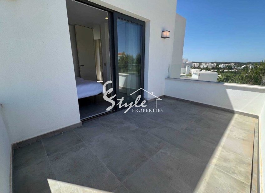 Resale - Villa - Las Colinas Golf