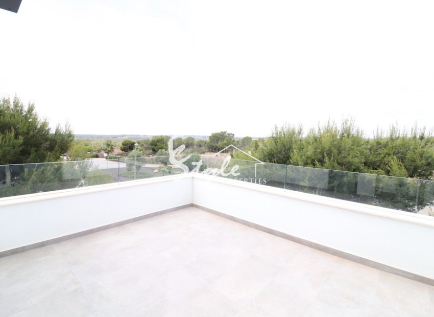 Resale - Villa - Las Colinas Golf