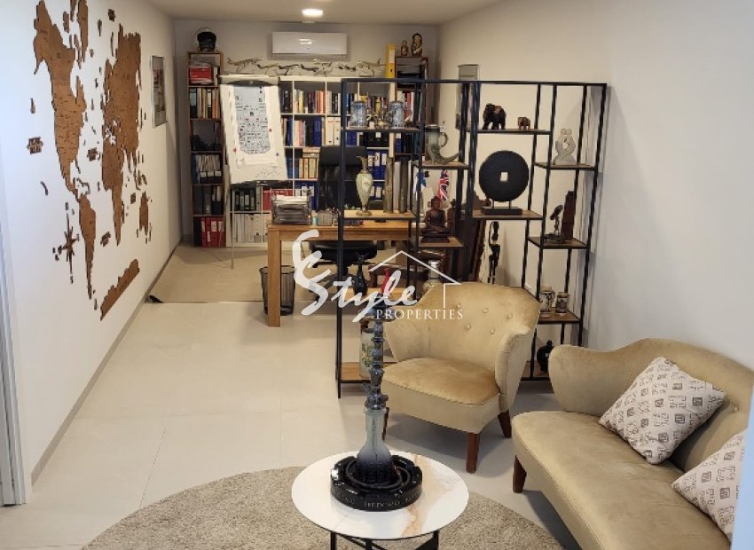 Resale - Villa - Las Colinas Golf