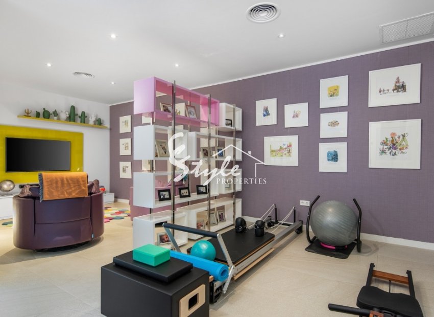 Resale - Villa - Las Colinas - Las Colinas Golf