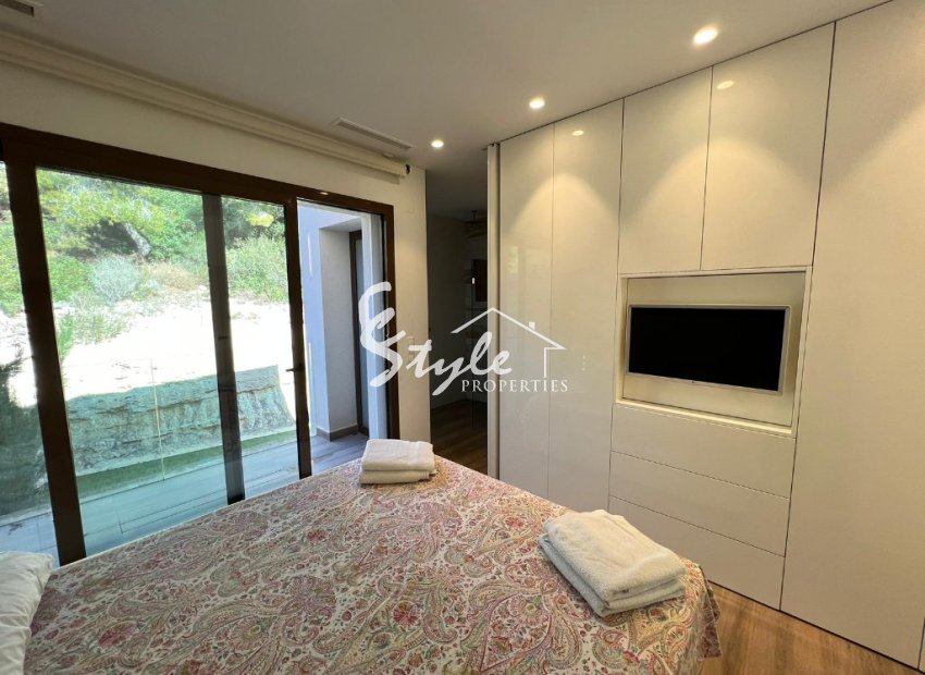 Resale - Villa - Las Colinas - Las Colinas Golf