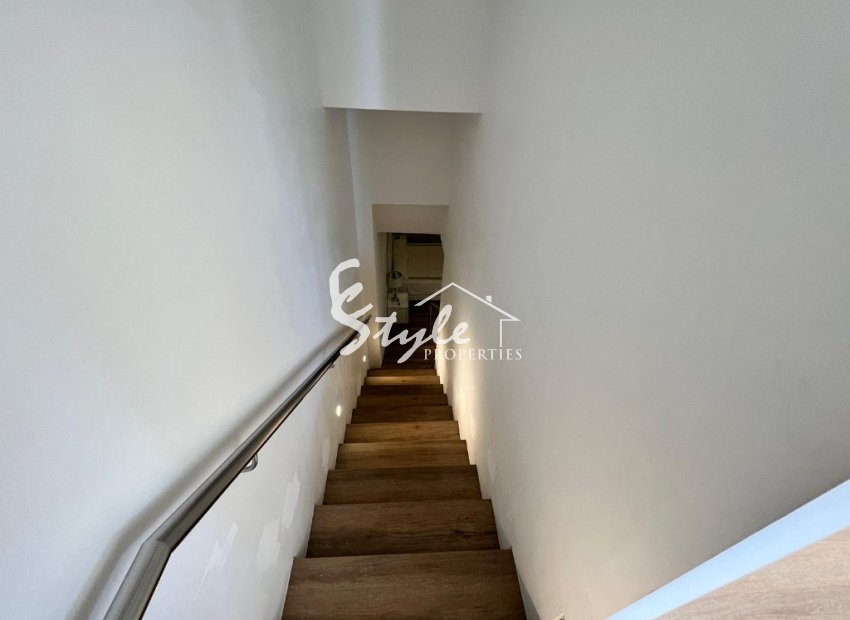 Resale - Villa - Las Colinas - Las Colinas Golf