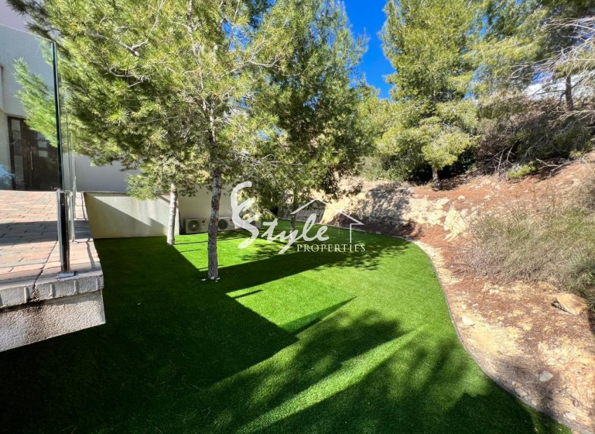 Resale - Villa - Las Colinas - Las Colinas Golf