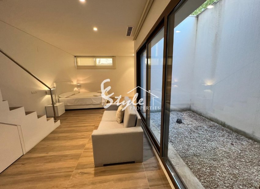 Resale - Villa - Las Colinas - Las Colinas Golf