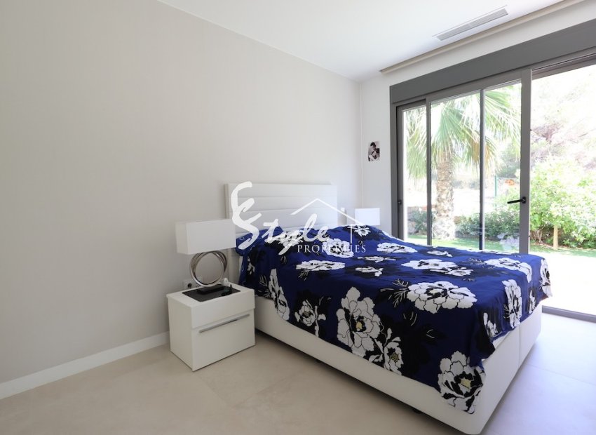 Resale - Villa - Las Colinas - Las Colinas Golf