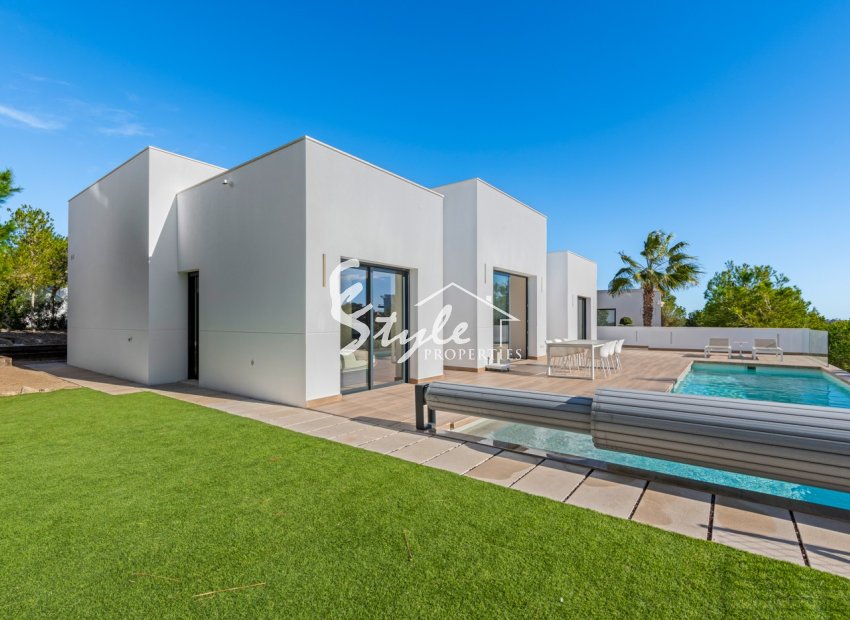 Resale - Villa - Las Colinas - Las Colinas Golf