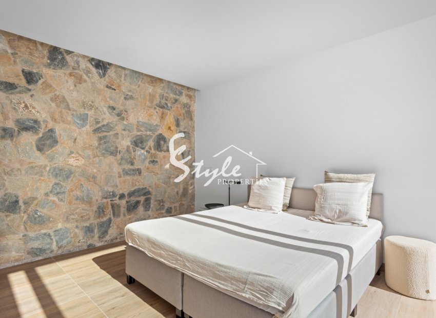 Resale - Villa - Las Colinas - Las Colinas Golf