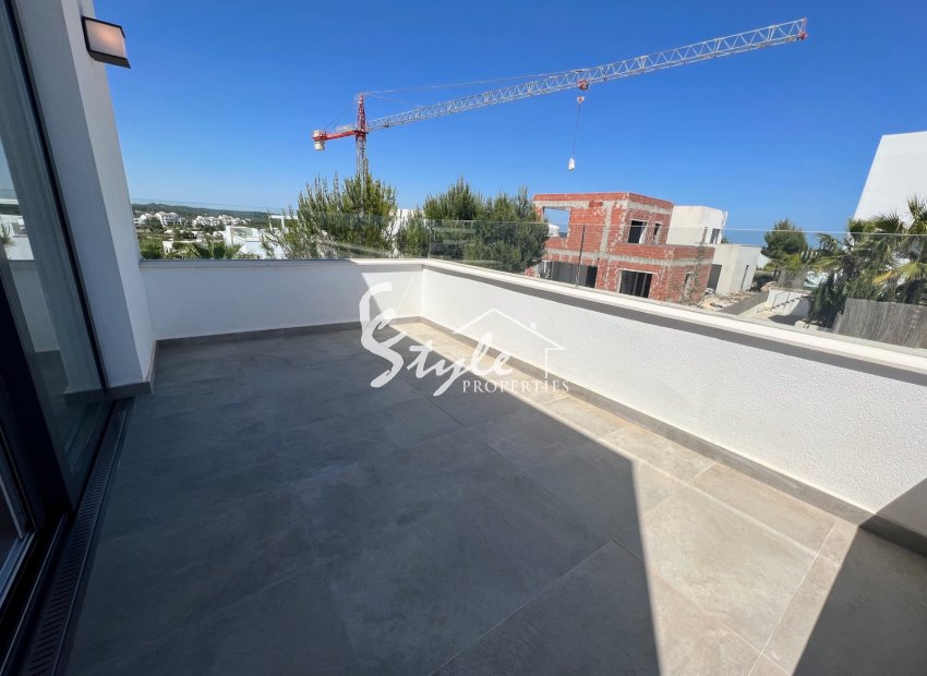 Resale - Villa - Las Colinas - Las Colinas Golf