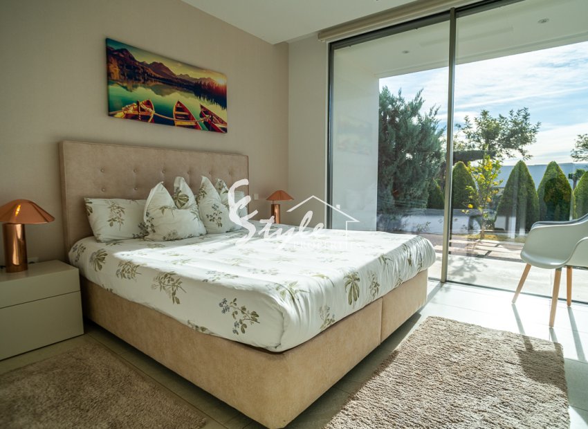 Resale - Villa - Las Colinas - Las Colinas Golf