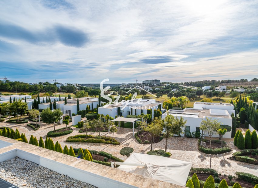 Resale - Villa - Las Colinas - Las Colinas Golf