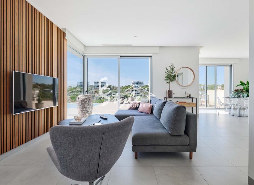 Resale - Villa - Las Colinas - Las Colinas Golf