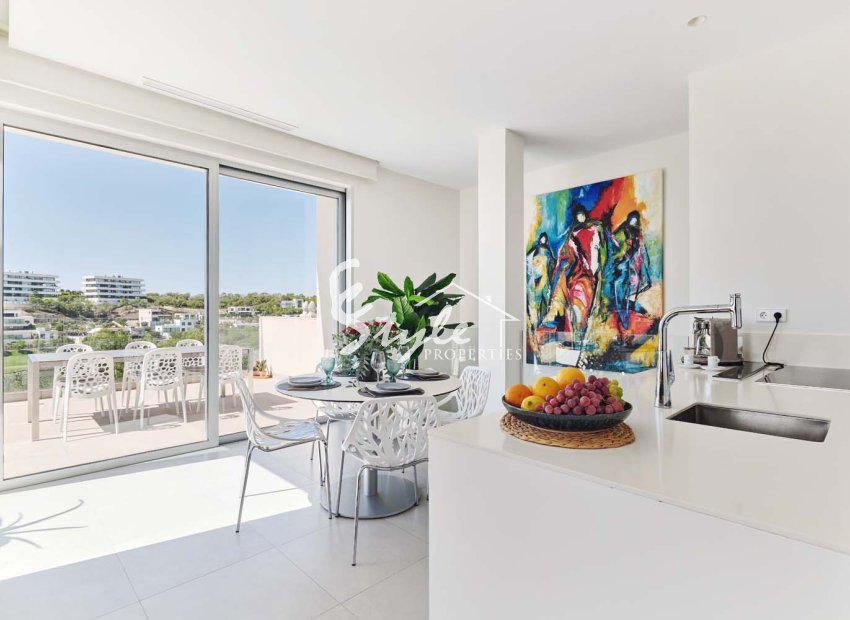 Resale - Villa - Las Colinas - Las Colinas Golf