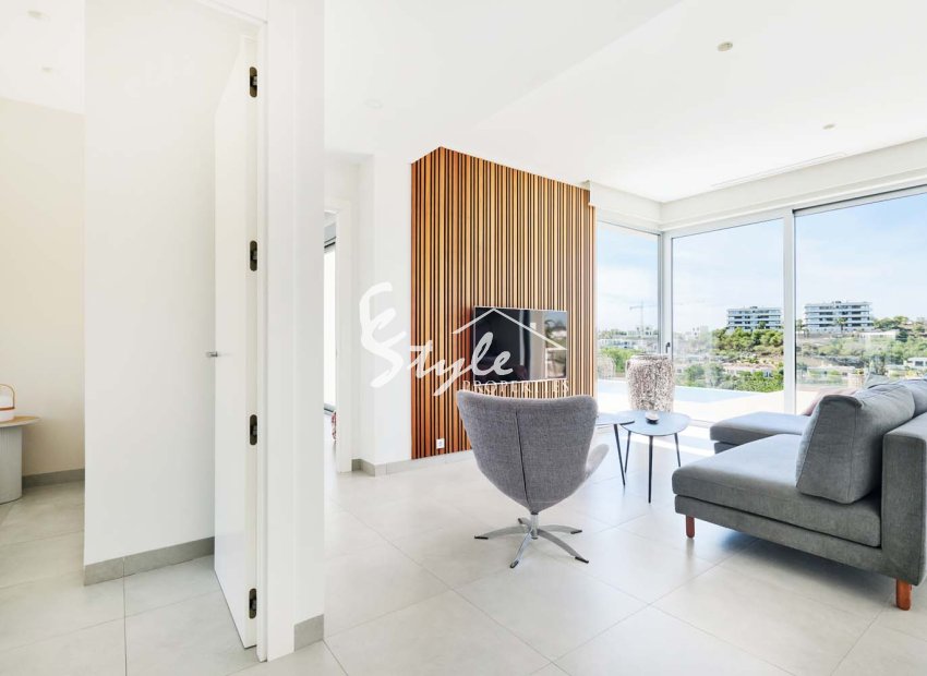 Resale - Villa - Las Colinas - Las Colinas Golf