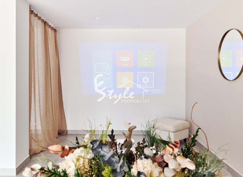 Resale - Villa - Las Colinas - Las Colinas Golf