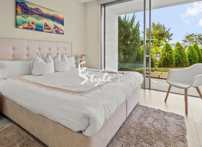 Resale - Villa - Las Colinas - Las Colinas Golf