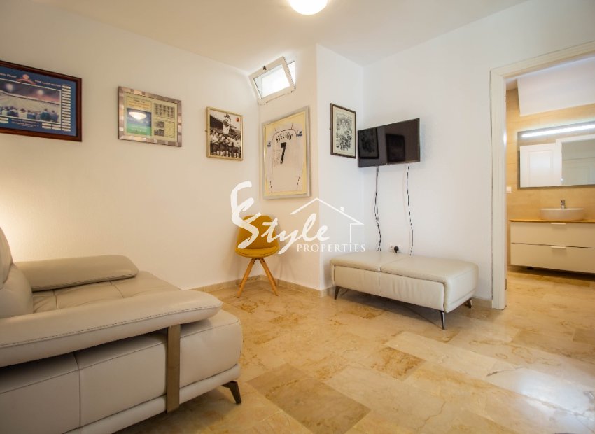 Resale - Villa - Las Ramblas Golf - Las Ramblas