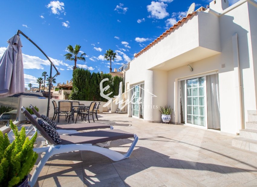 Resale - Villa - Las Ramblas Golf - Las Ramblas