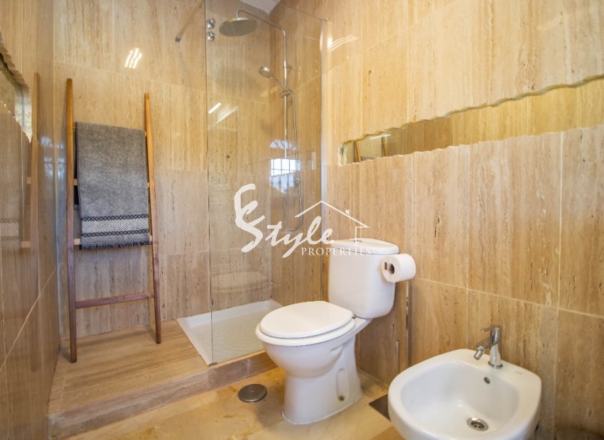 Resale - Villa - Las Ramblas Golf - Las Ramblas