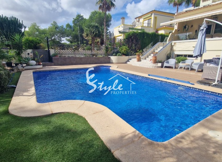 Resale - Villa - Las Ramblas Golf - Las Ramblas