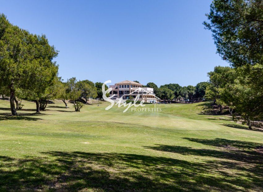 Resale - Villa - Las Ramblas Golf - Las Ramblas