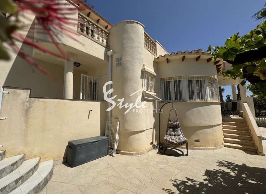 Resale - Villa - Las Ramblas Golf - Las Ramblas