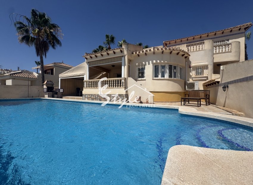 Resale - Villa - Las Ramblas Golf - Las Ramblas