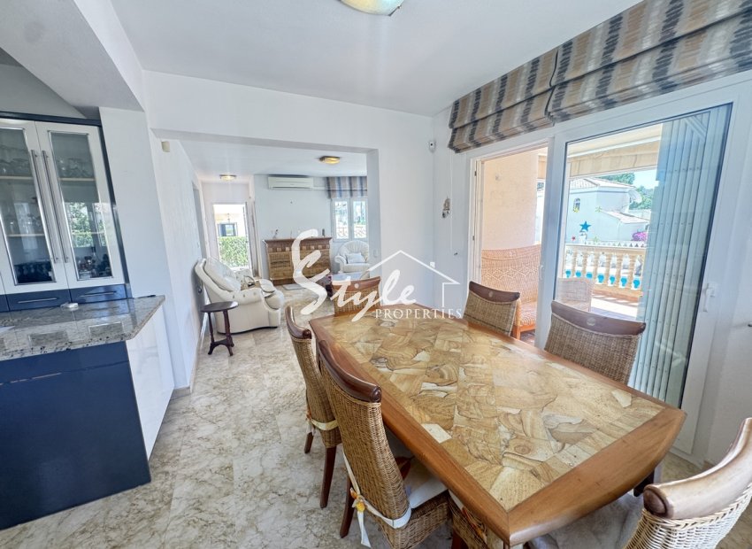 Resale - Villa - Las Ramblas Golf - Las Ramblas