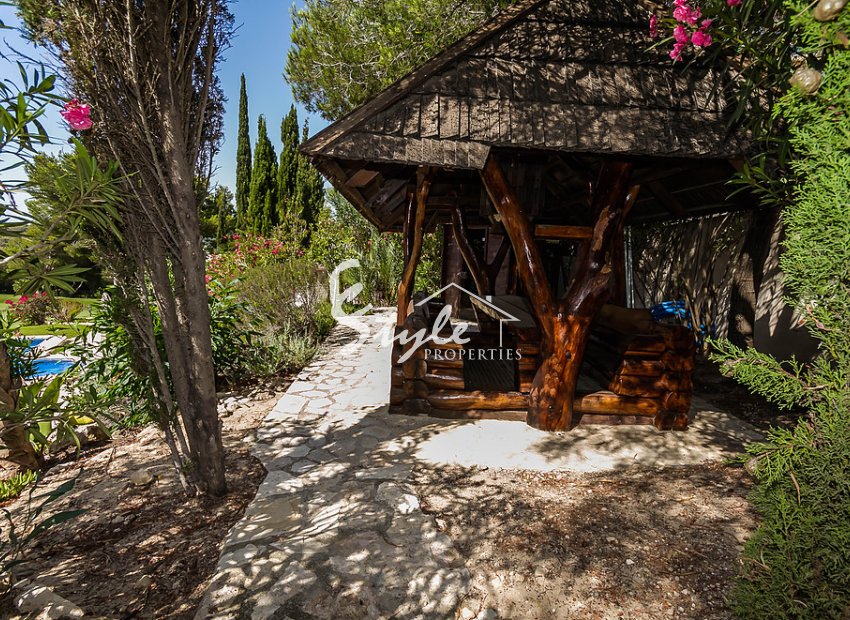 Resale - Villa - Las Ramblas Golf - Las Ramblas