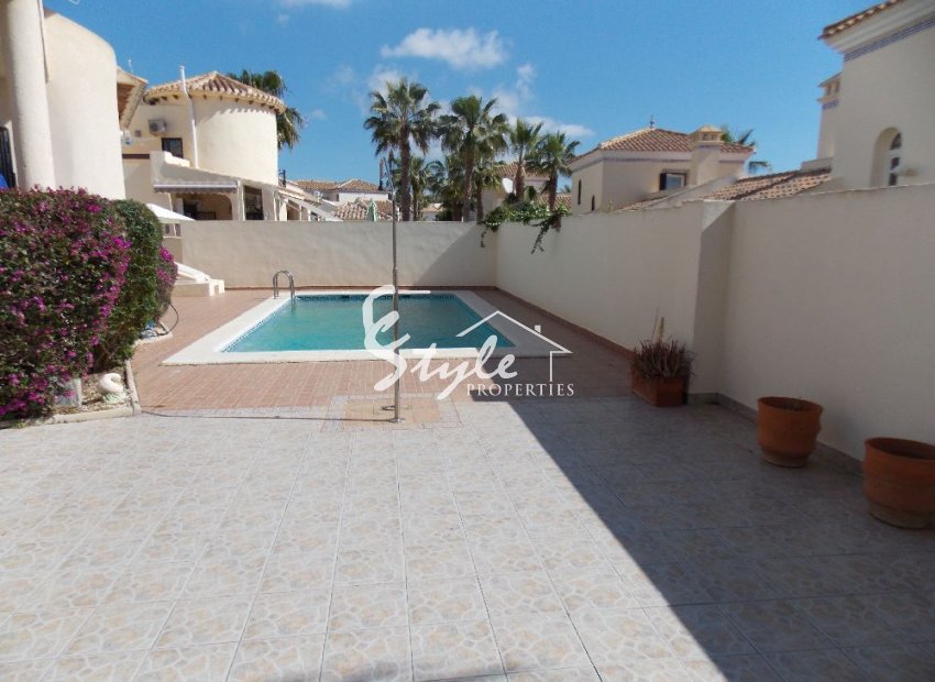 Resale - Villa - Las Ramblas Golf - Las Ramblas