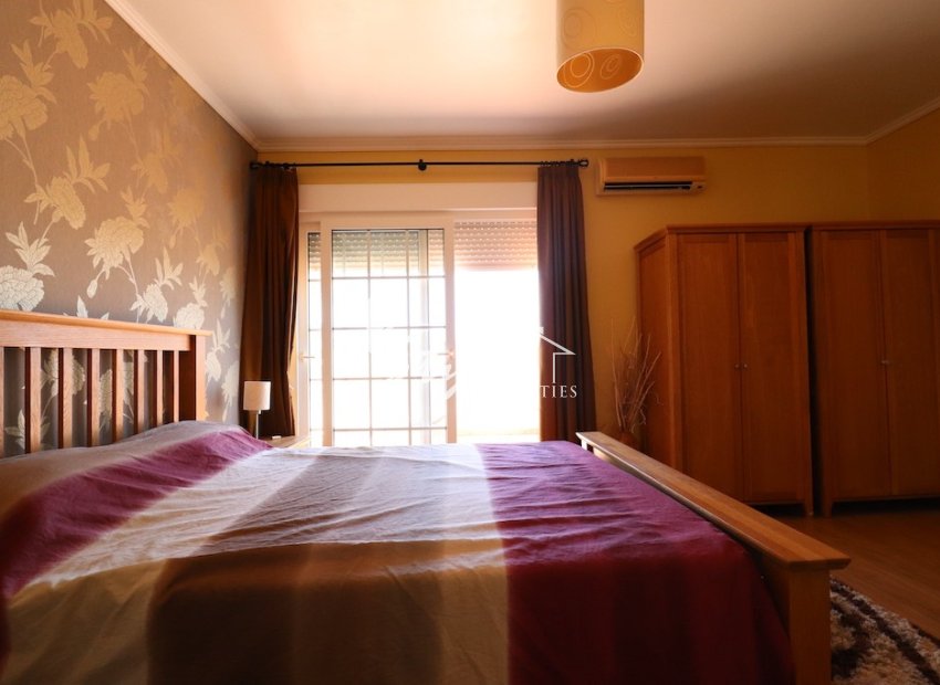 Resale - Villa - Las Ramblas