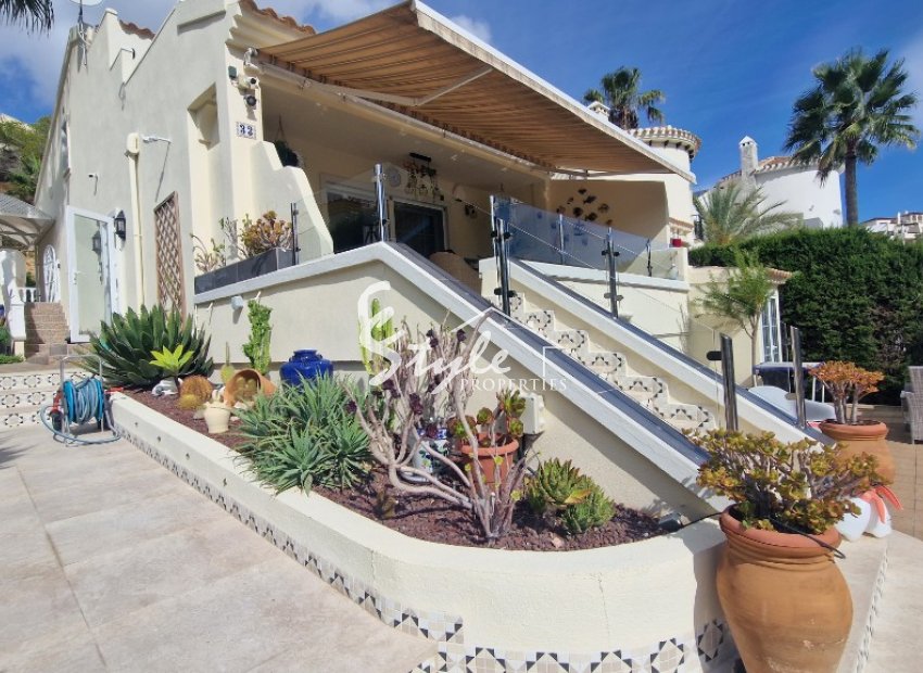 Resale - Villa - Las Ramblas