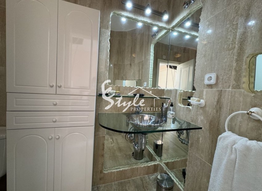 Resale - Villa - Las Ramblas