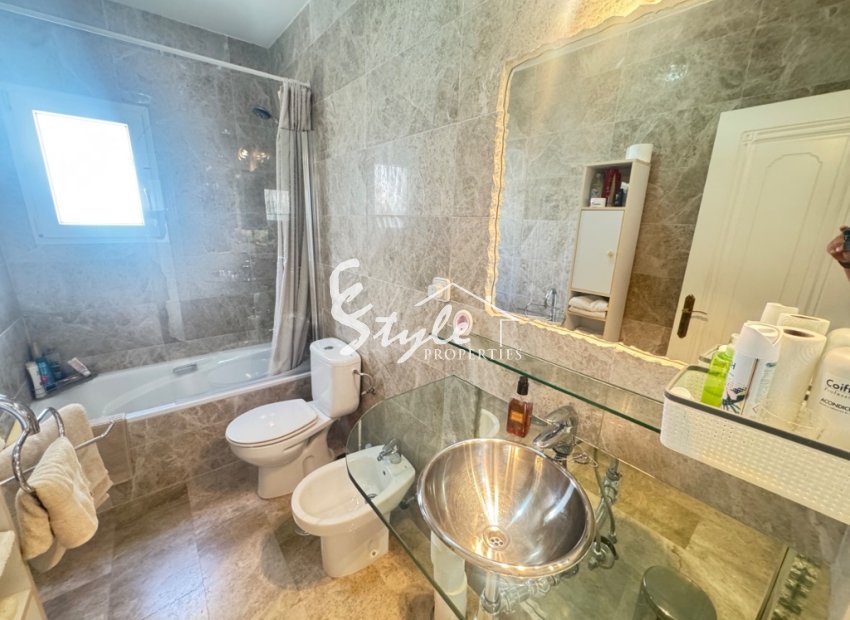 Resale - Villa - Las Ramblas